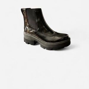 Sorel Black Patent Joan FRWD Chelsea